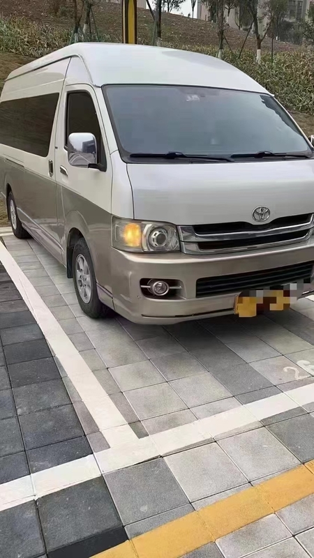 Mini ônibus usado 2018 ano 13 lugares com motor dianteiro Toyota Hiace ônibus com teto alto