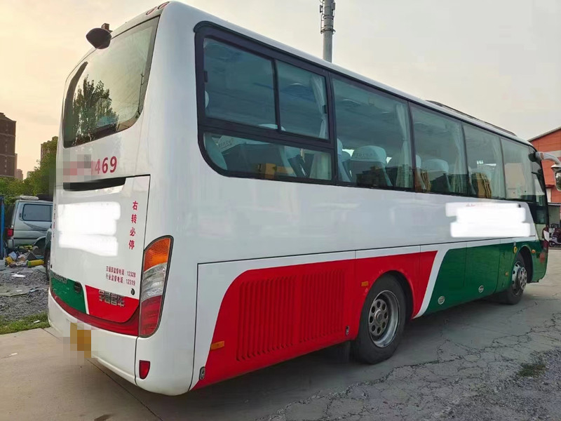 2015 Ano 37 Lugares Usado Ônibus Yutong ZK6888 Motores a Diesel para Transporte