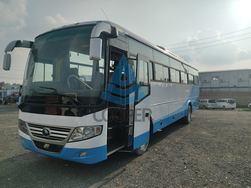 2014 ano 53 lugares Yutong ônibus usado ZK6112D direção RHD novo assento ar condicionado