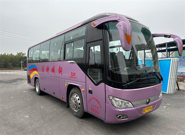 Zk6906H5Y usou assentos do motor diesel 38 da mão de Yutong Bus Second do treinador em bom Conditioin