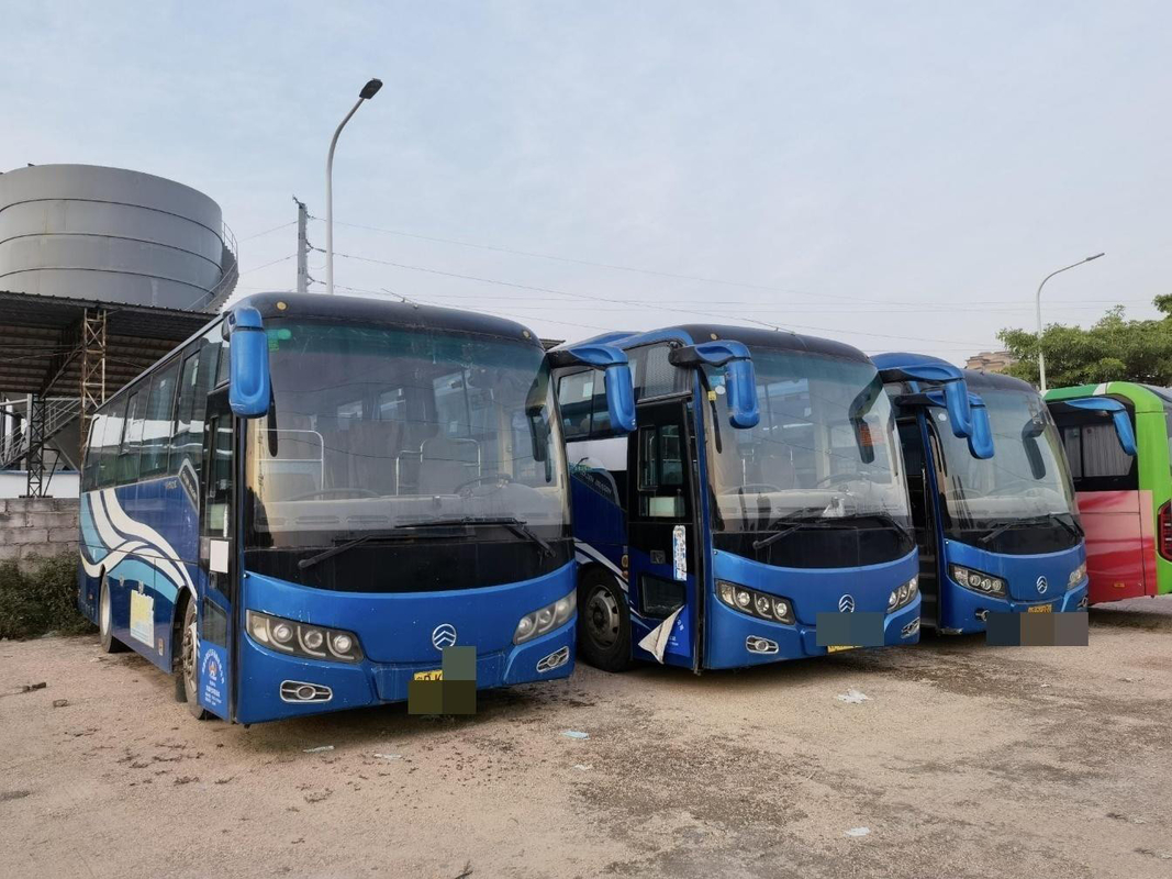 Ônibus diesel luxuoso do Euro 3 de Rhd Lhd da mão do ônibus segundo de Bus Used Kinglong do treinador para a venda