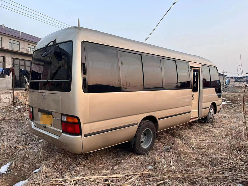 Mão usada Mini Bus de Mini Bus 3RZ Front Engine do combustível da gasolina do ônibus 30 da pousa-copos de Toyota ?a