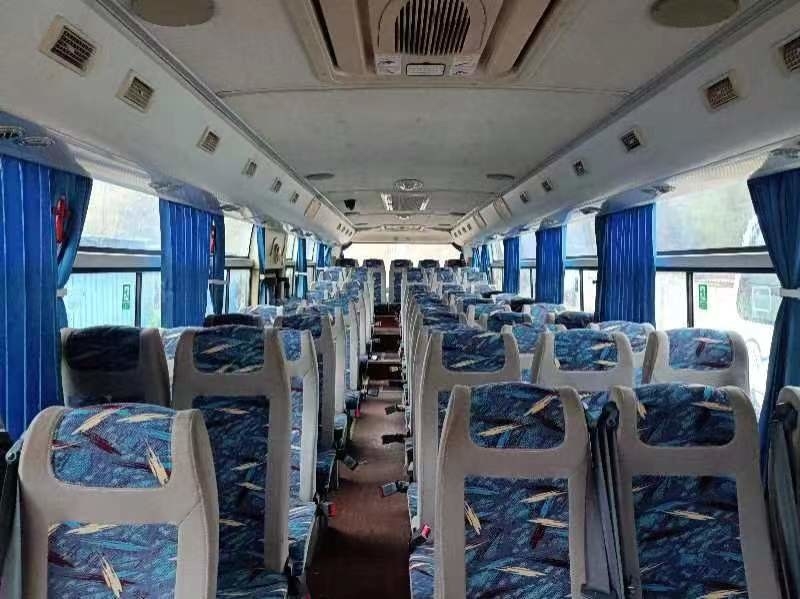 O ônibus e o treinador usados 2016 anos usaram o ônibus luxuoso de Seater do preço 60 do ônibus do ônibus de Yutong ZK6115