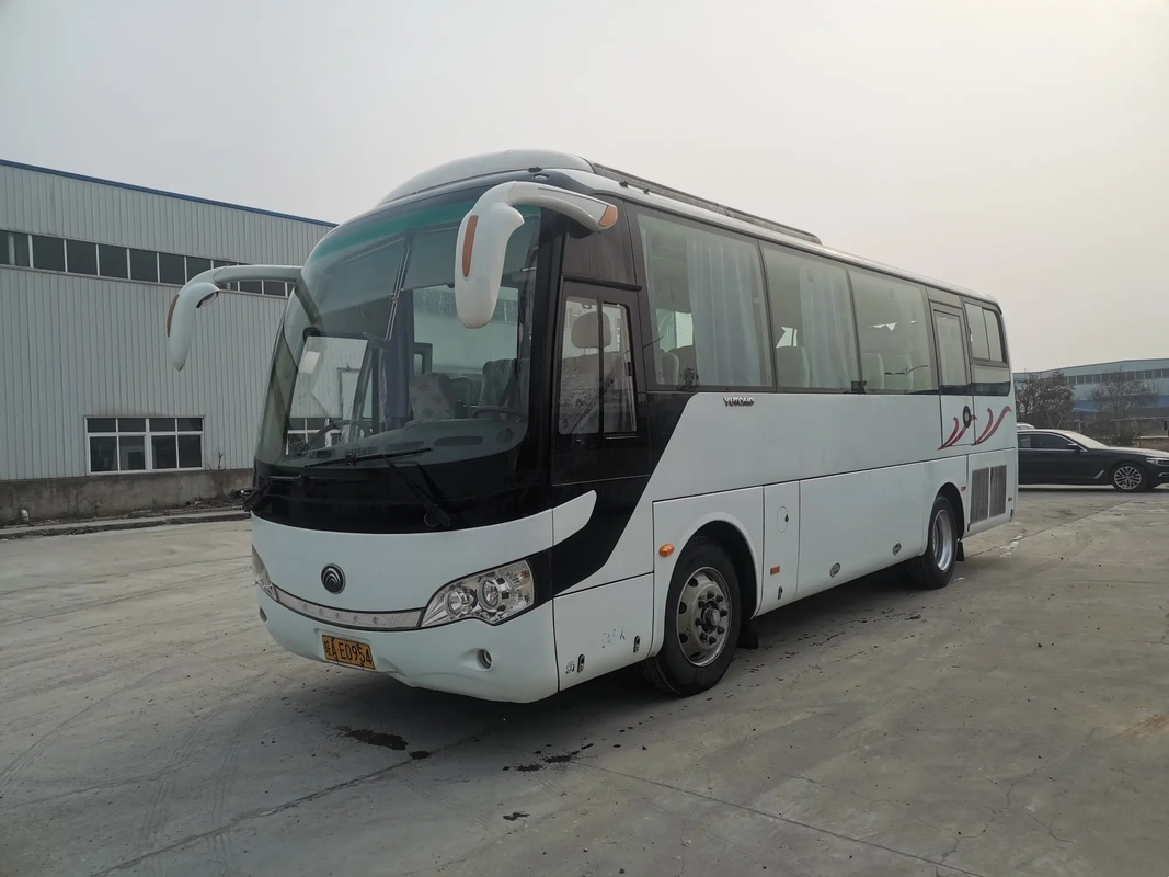 Janela ZK6888 do selo do motor 162kw do ônibus 45seats 2+3layout Yuchai de Yutong do ônibus da segunda mão