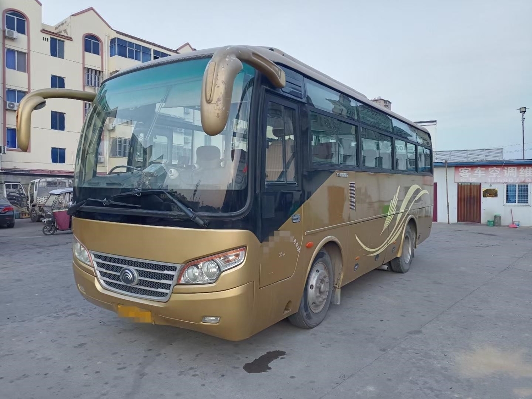 Condicionador de ar interurbano do ônibus ZK6792D de Yutong do motor de Yuchai dos assentos de Front Engine Bus 35