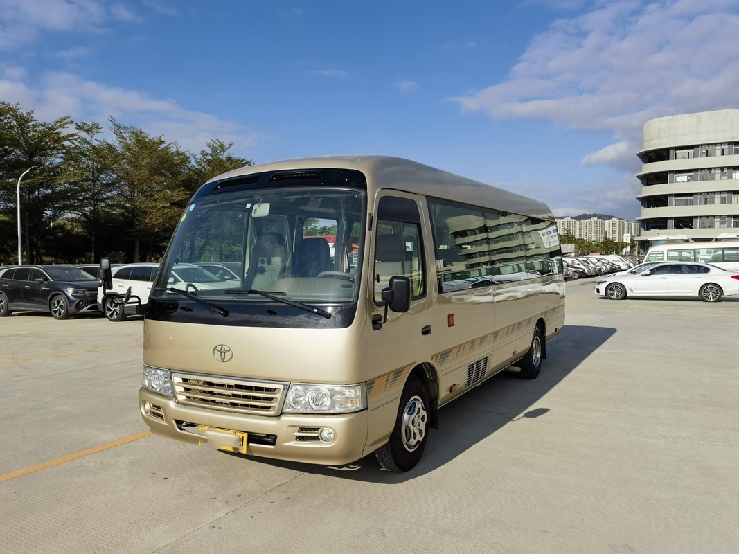 Toyota usou a engrenagem manual usada Japão do ônibus da pousa-copos 2010 anos luxuoso com 20 assentos