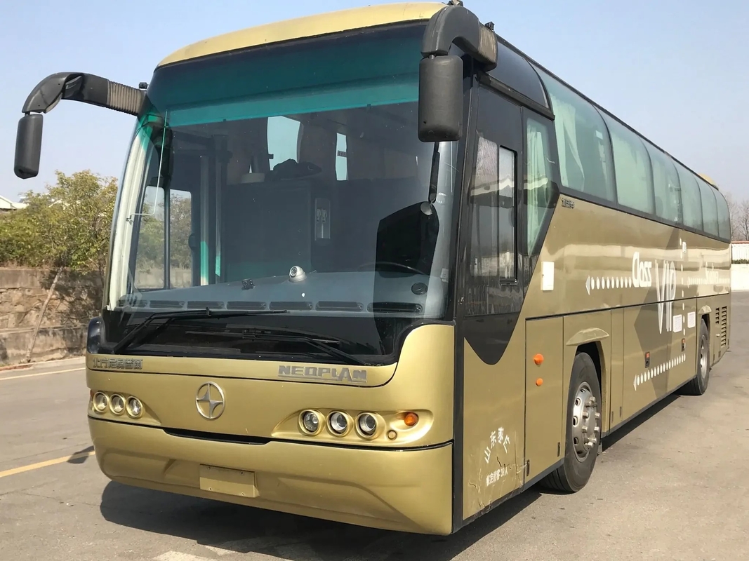O ônibus de excursão usado usou o motor luxuoso norte de Wechai da porta da excursão 39seats Moddle do ônibus Bfc6120t