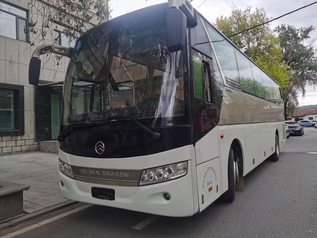 O ônibus de excursão usado usou o motor dourado de Yuchai das portas dobro de Dragon Bus XML6113J68 49seats