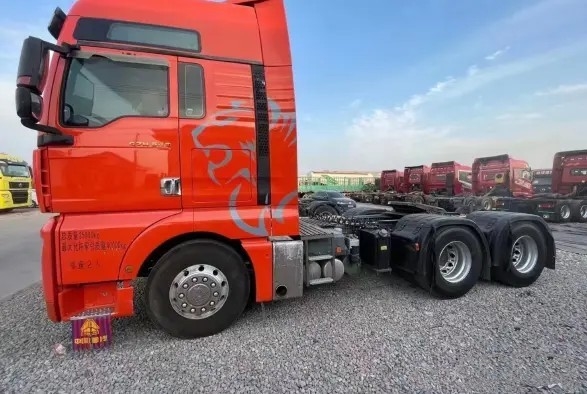 Cilindros diesel usados do modo seis da movimentação do caminhão 540hp 6×4 do trator de Sinotruck Sitrak dos caminhões na linha