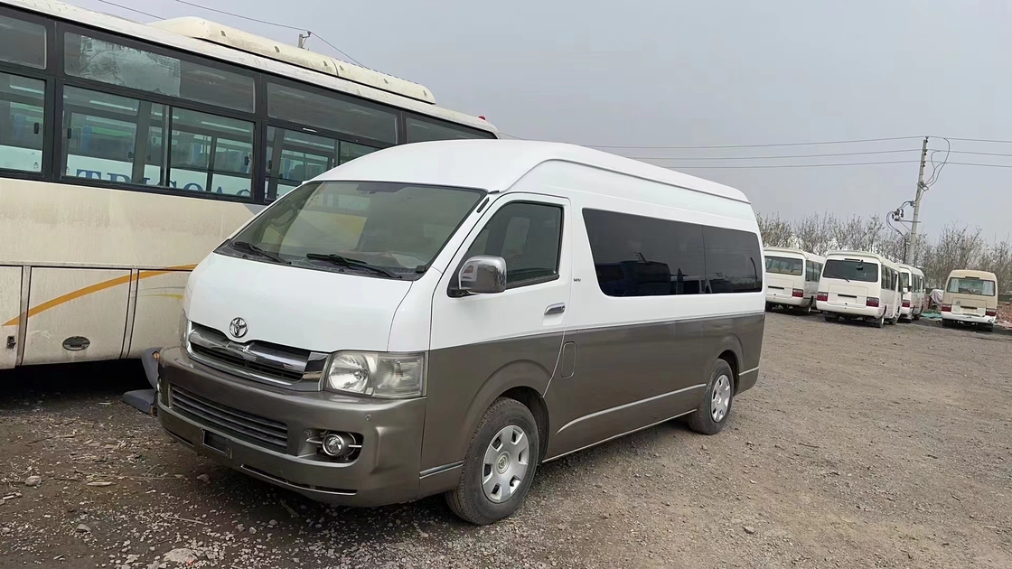 Japonês usado transporta Toyota Hiace 15 assenta o segundo óleo luxuoso Front Engine Charger Plug do minibus