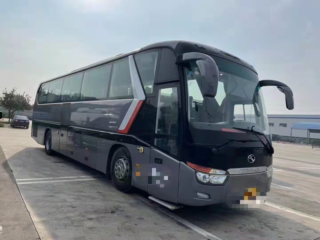 Treinador Second Hand 54 assentos portas dobro usadas do rei Long Bus XMQ6129 de 12 medidores forma lisa