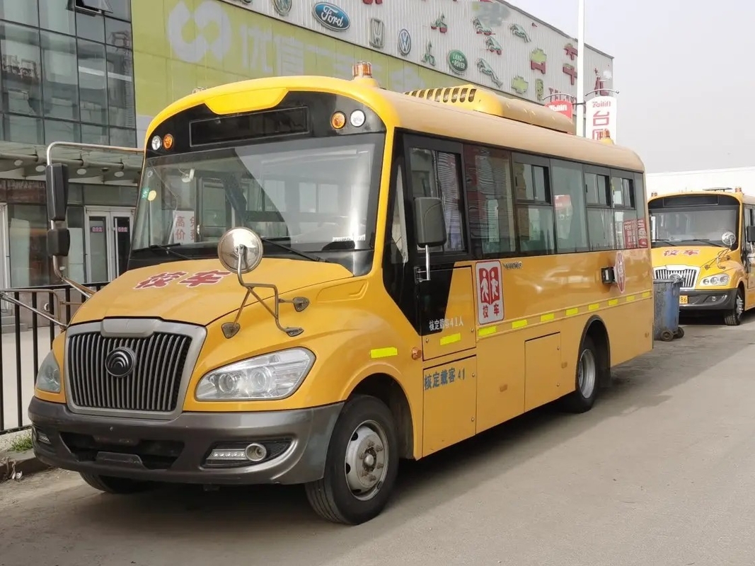 Assentos usados compra do ônibus escolar 41 7 medidores que deslizam ônibus ZK6729D de Windows o ò Yutong