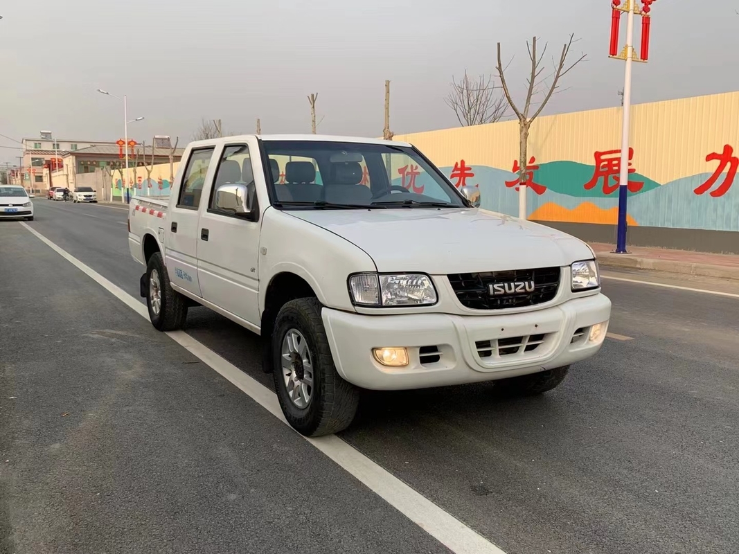 Assentos Isuzu Pickup da emissão 5 do EURO III de Mode Diesel Engine do motorista de Isuzu Trucks 4×4 da segunda mão
