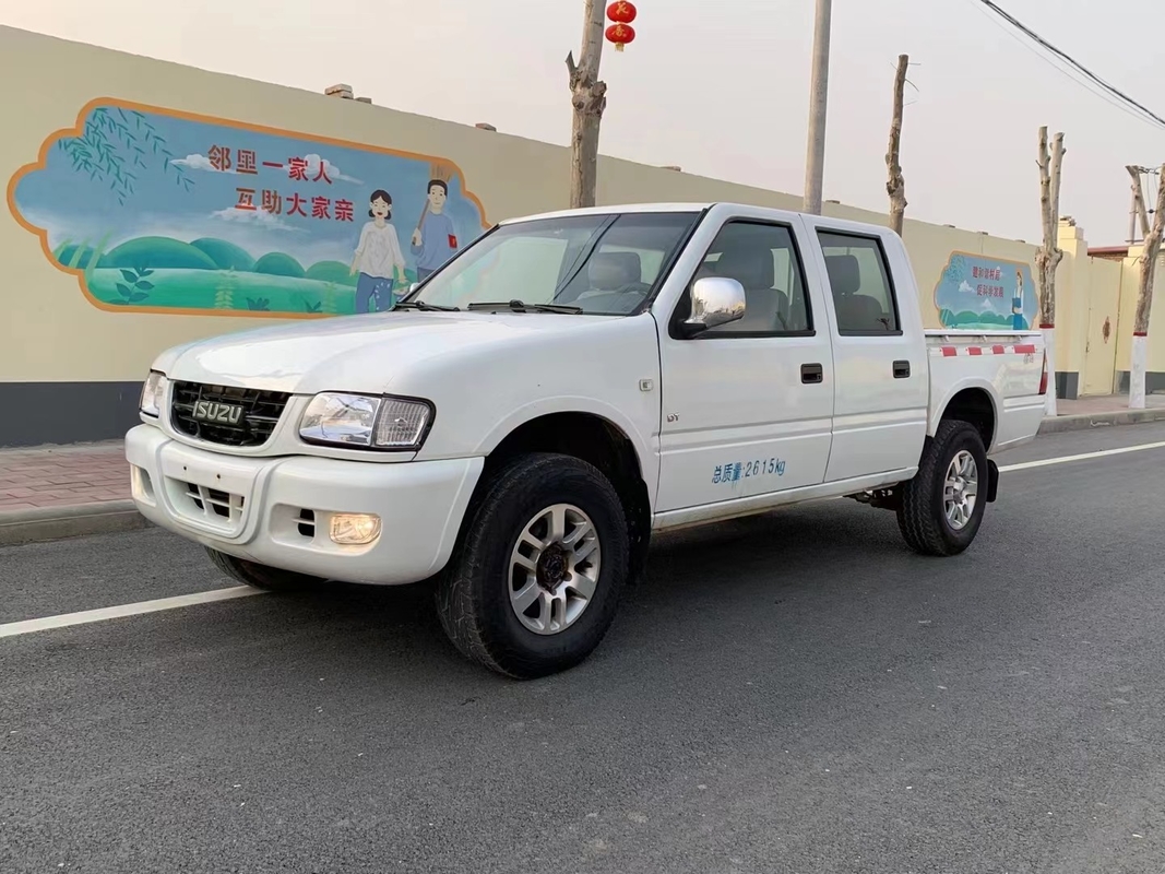 Assentos Isuzu Pickup da emissão 5 do EURO III de Mode Diesel Engine do motorista de Isuzu Trucks 4×4 da segunda mão