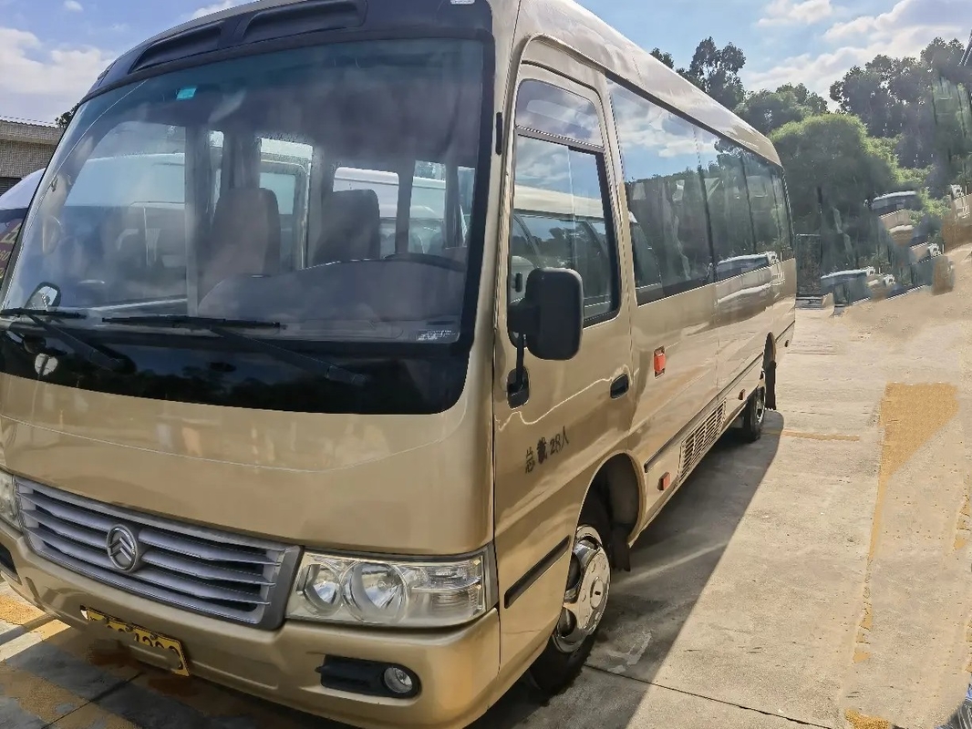 Porta de balanço comercial usada Dragon Bus dourado de Ecternal dos assentos de Front Engine 28 do ônibus XML6729