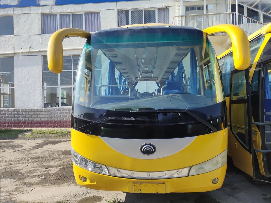 30 assentos usaram a mão amarela Yutong ZK6798 do motor segundo de Yuchai da cor dos treinadores de passageiro