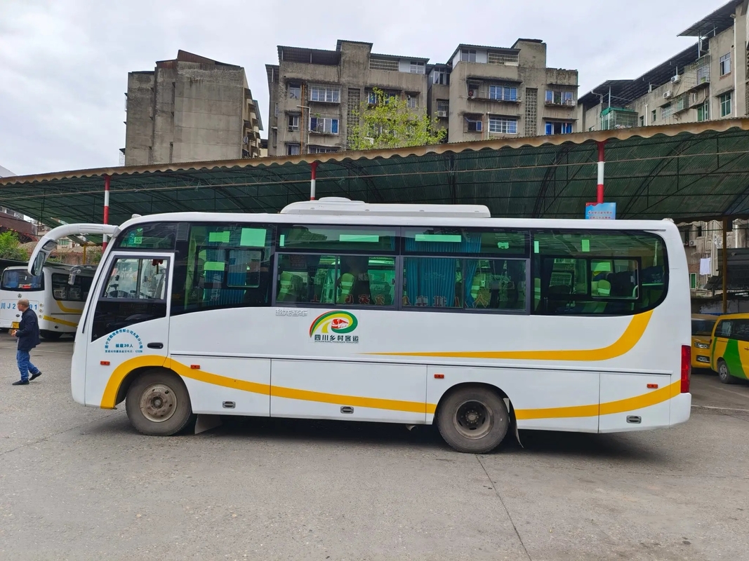 Used Transit Bus 30 Seats Dongfeng Second Hand Bus EQ6752 Front Engine Sliding Window