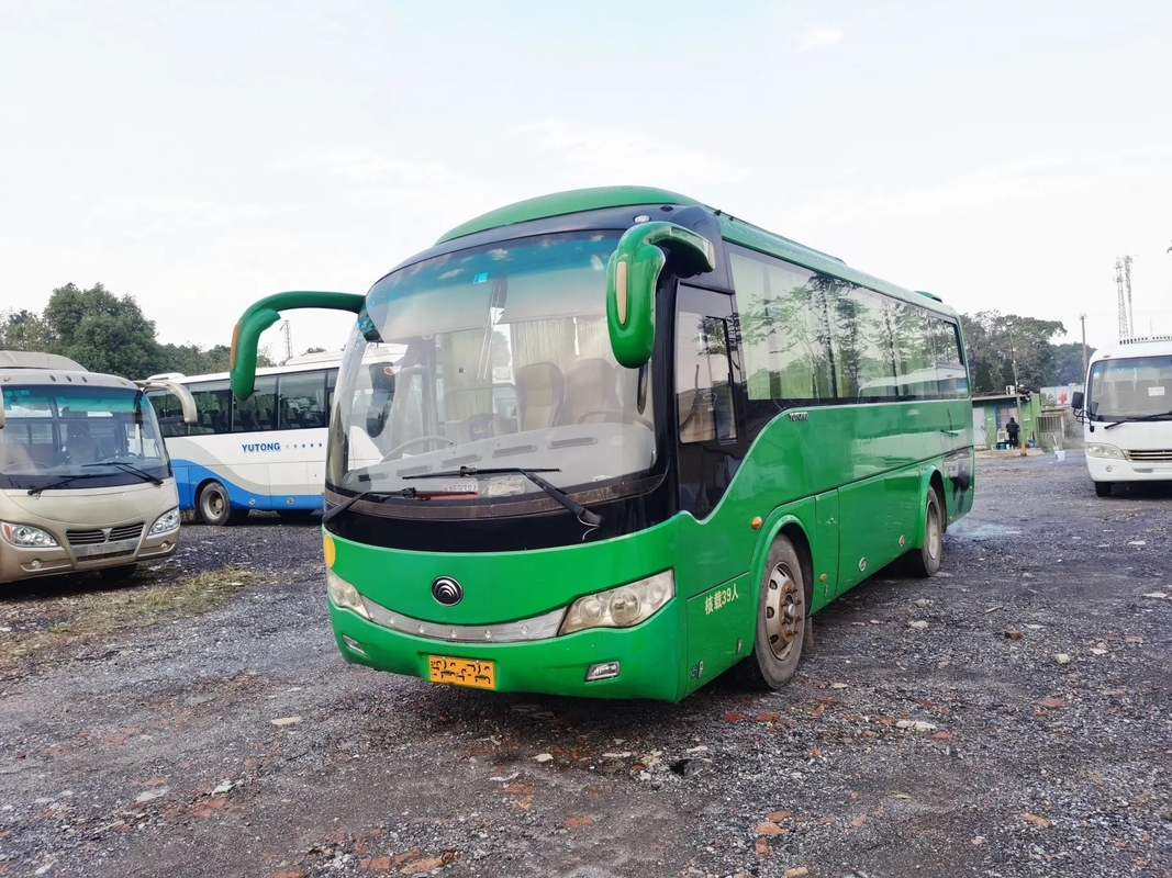 Janela da selagem do ônibus ZK6879 de Yutong da mão dos assentos do motor 39 do EURO usado IV Yuchai do ônibus e do treinador em segundo