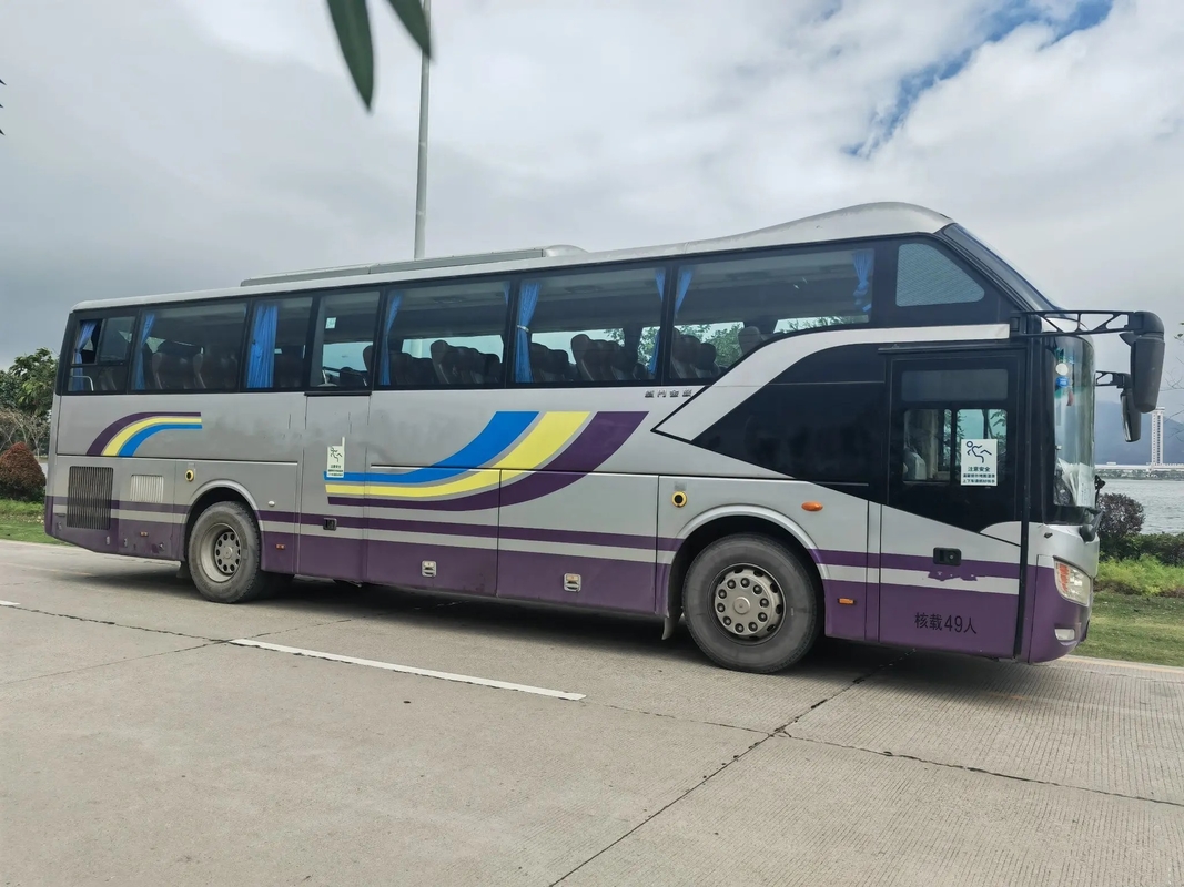Motor médio de Yuchai do condicionador de ar dos assentos da porta 49 do ônibus do motor diesel 11 medidores de dragão dourado usado XML6112