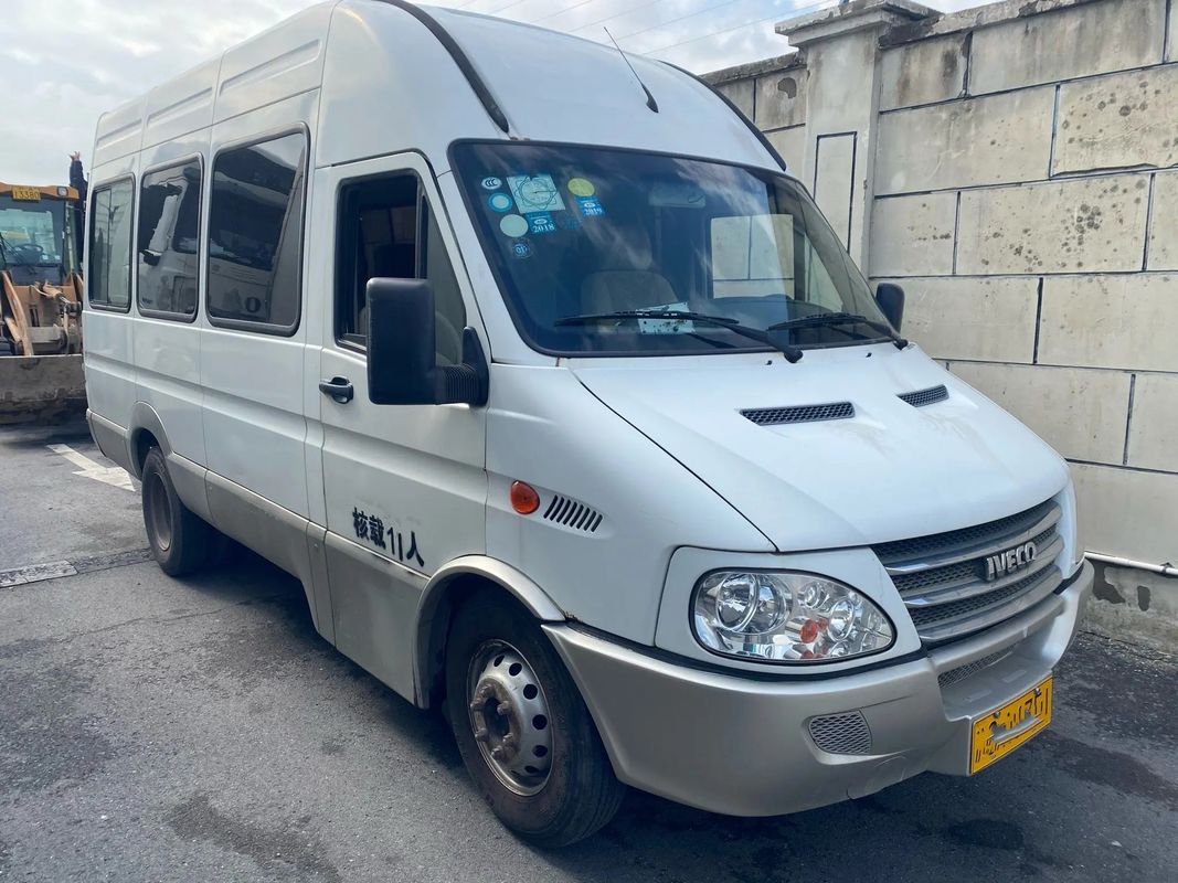 Mini Van de segunda mão Motor dianteiro 11 lugares Portas traseiras A / C teto alto 140hp Minibus usado NJ6604