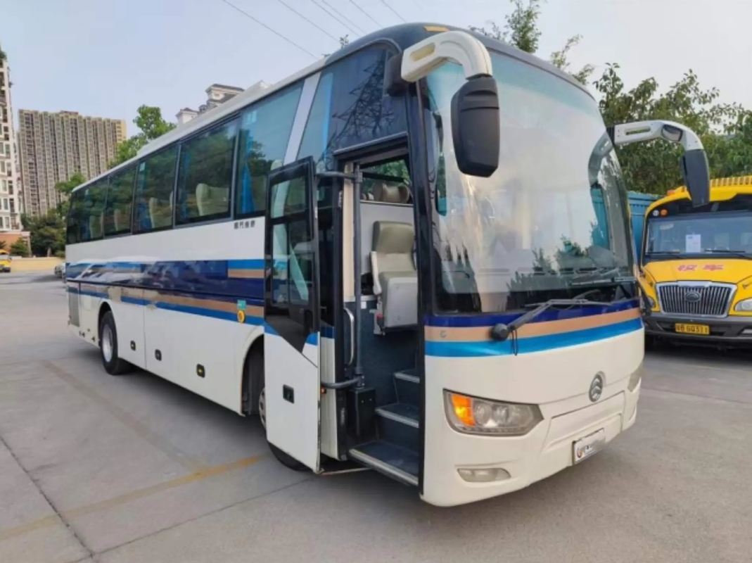 Compartimento de bagagem grande usado Dragon Bus dourado condicionador de ar luxuoso da porta dos assentos dos ônibus 47 do único XML6102