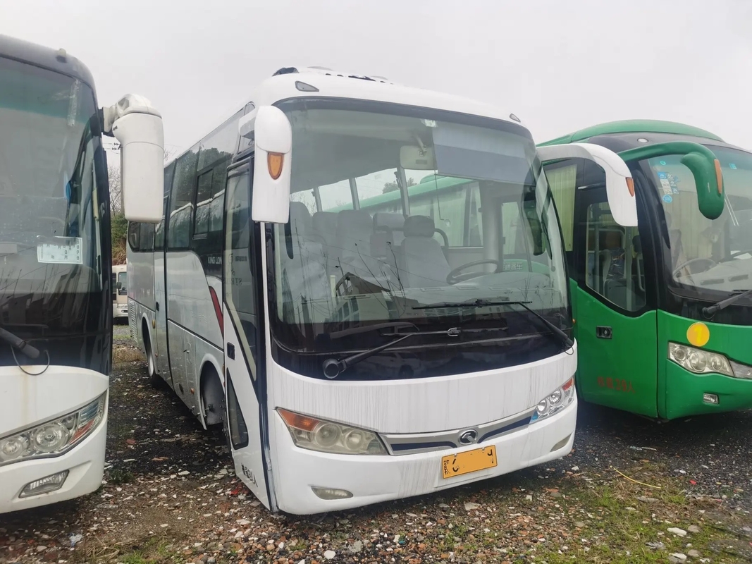 Assentos diesel usados do motor 31 de Yuchai da transmissão manual do ônibus que selam ônibus XMQ6802 de Kinglong da mão da janela o ò