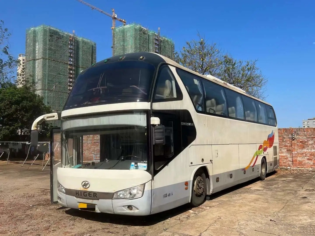 Mão usada KLQ6122 mais alto do EURO IV médio da porta do condicionador de ar do freio de disco dos assentos do ônibus e do treinador 49 segundo