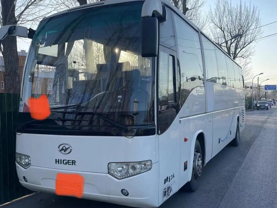 EURO usado IV do ônibus do passageiro 53 motor do condicionador de ar 330hp dos assentos 12 medidores mão KLQ6129 da cor branca de ?a