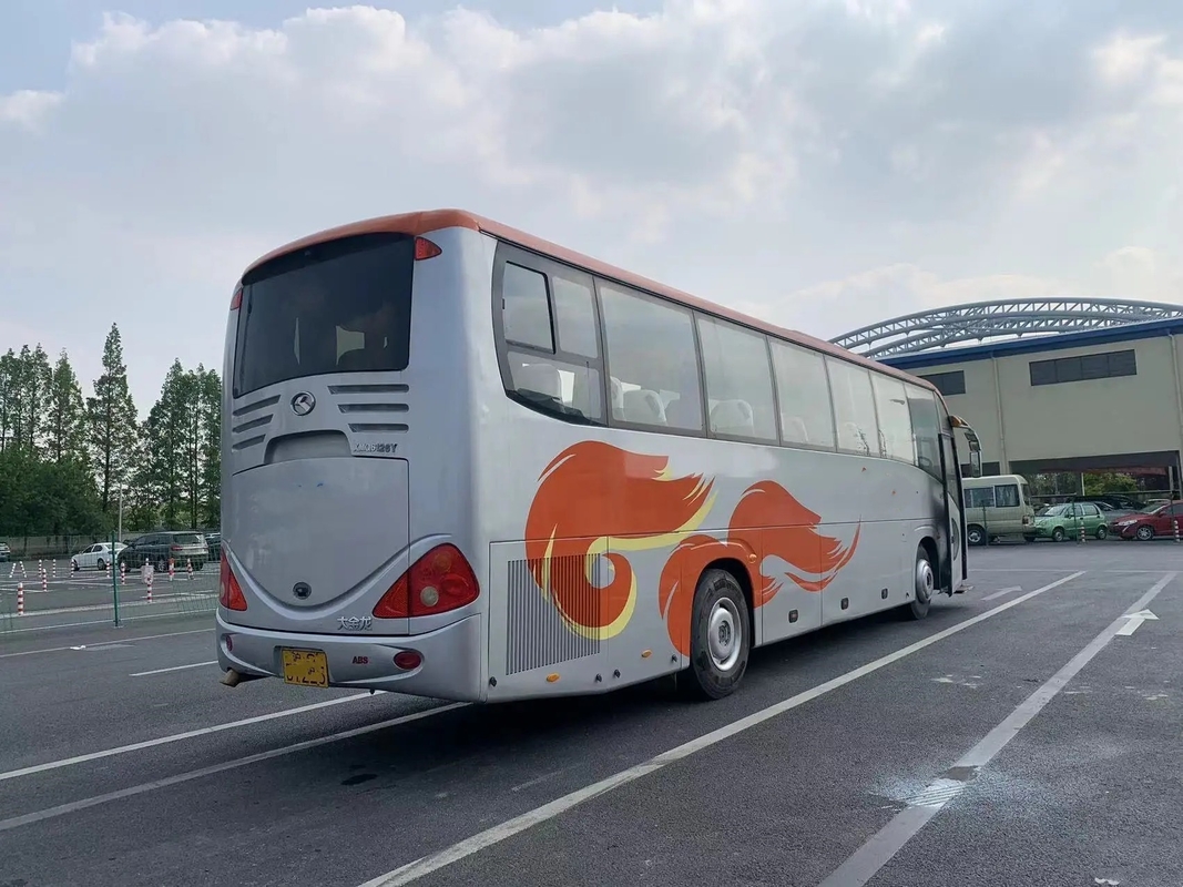 EURO III de Second Hand do treinador 55 assentos que selam o ônibus usado motor XMQ6126 de Yuchai Kinglong dos cilindros da janela seis