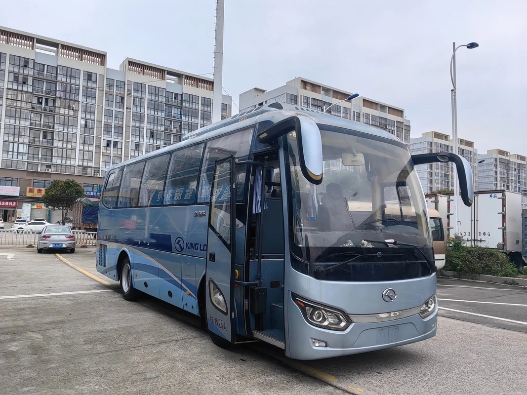 Assentos usados da camioneta expresso 26 que selam a janela 8,5 de 220hp do motor da transmissão manual medidores de ônibus XMQ6859 de Kinglong