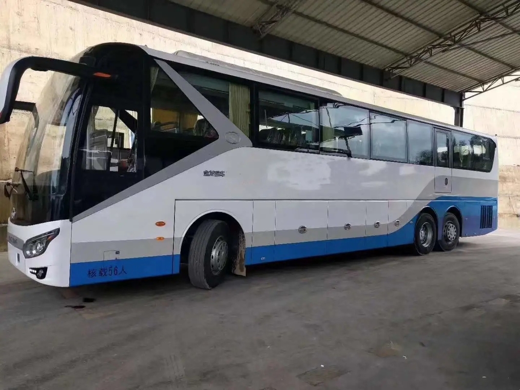 Os assentos raros grandes A/C do motor 375hp 56 do compartimento de bagagem do ônibus da segunda mão usaram o ônibus XMQ6135 LHD/RHD de Kinglong