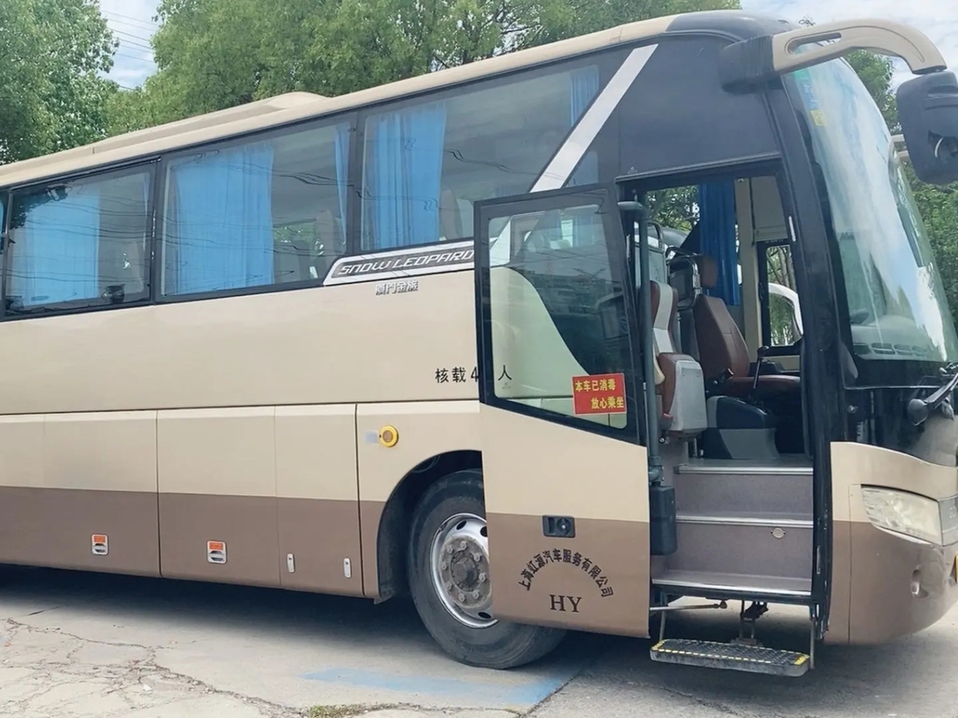 Mão da porta do motor de Yuchai dos assentos da suspensão 47 da bolsa a ar do ônibus do passageiro dragão dourado usado XML6113 da única ?a