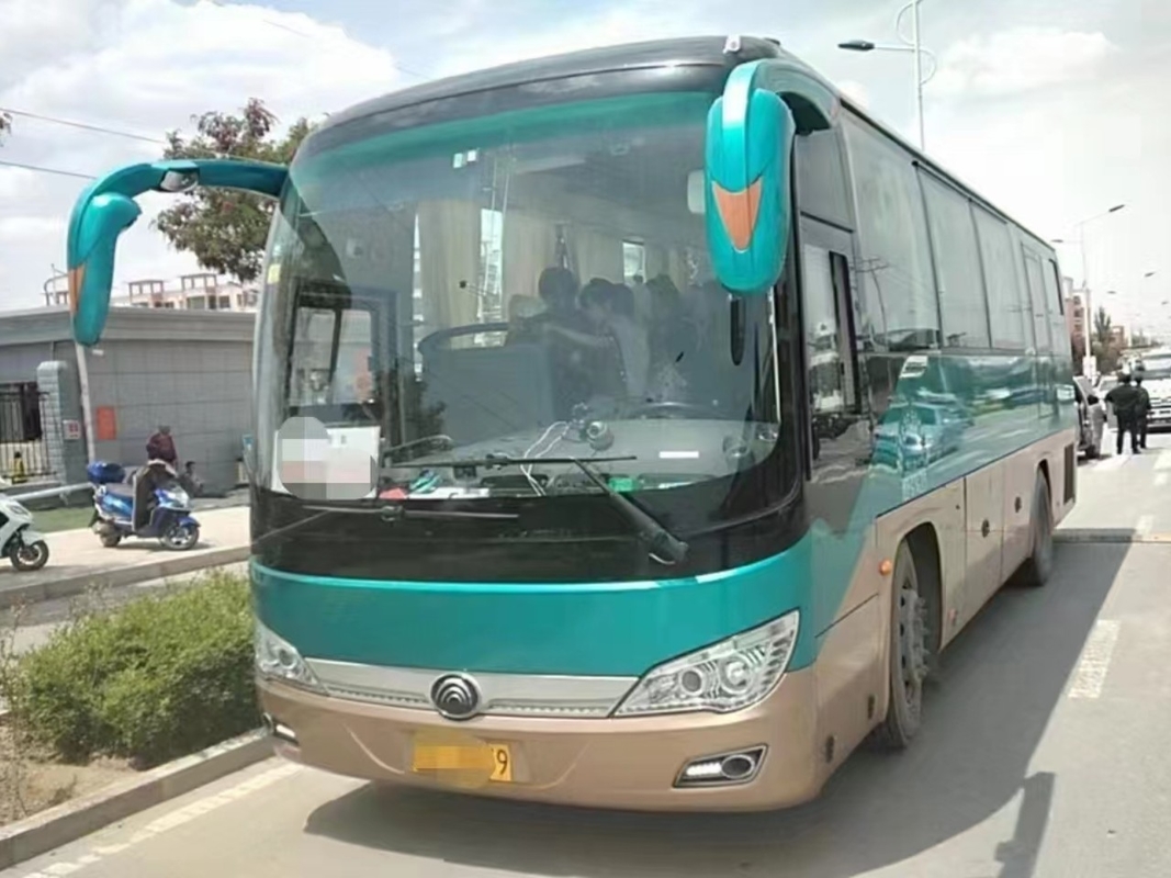 Do condicionador de ar médio da porta do passageiro dos assentos da cor verde 36 de treinadores de motor ônibus usado ZK6906 de Yutong da mão ò