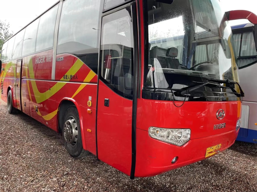 a cor vermelha dos òs assentos de Middle Passenger Door 51 do treinador da mão 10,5 medidores de motor de Yuchai usou um ônibus mais alto KLQ6109