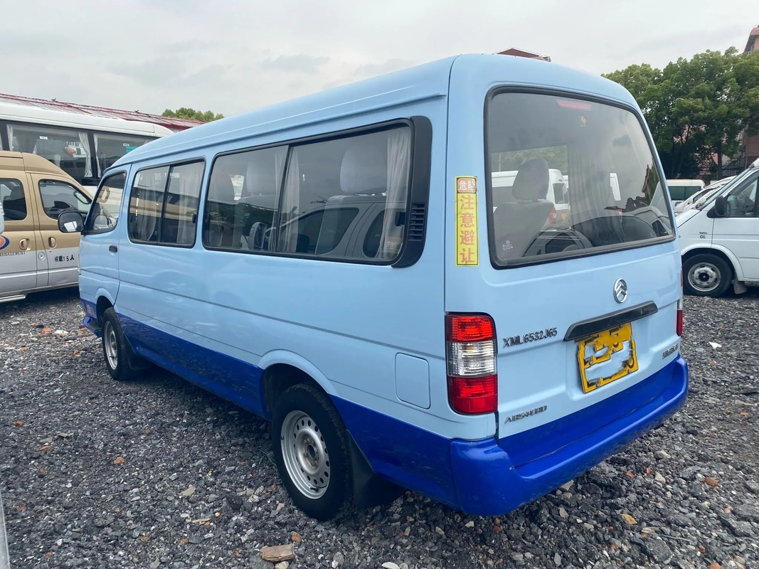 Motor de gasolina dourado LHD de Dragon Hiace XML6532 da cor 11 dos assentos brancos e azuis do minibus usado de 12 Seater