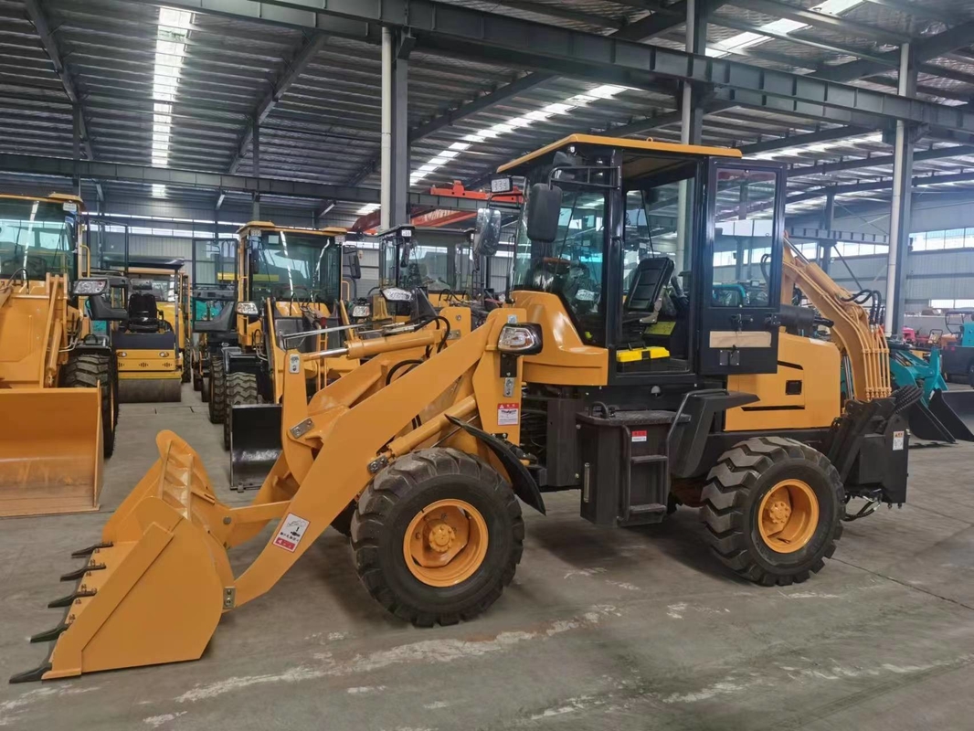Os caminhões comerciais usados 3,4 toneladas limitam o peso 2 medidores de carregador brandnew de escavação máximo do Backhoe da profundidade