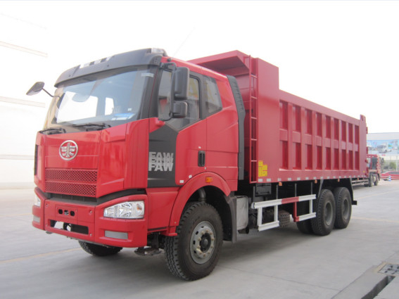 Cilindros lisos usados FAW Tipper Truck RHD do padrão de emissão 6 do EURO II da cabine do modo da movimentação dos caminhões basculantes 6×4