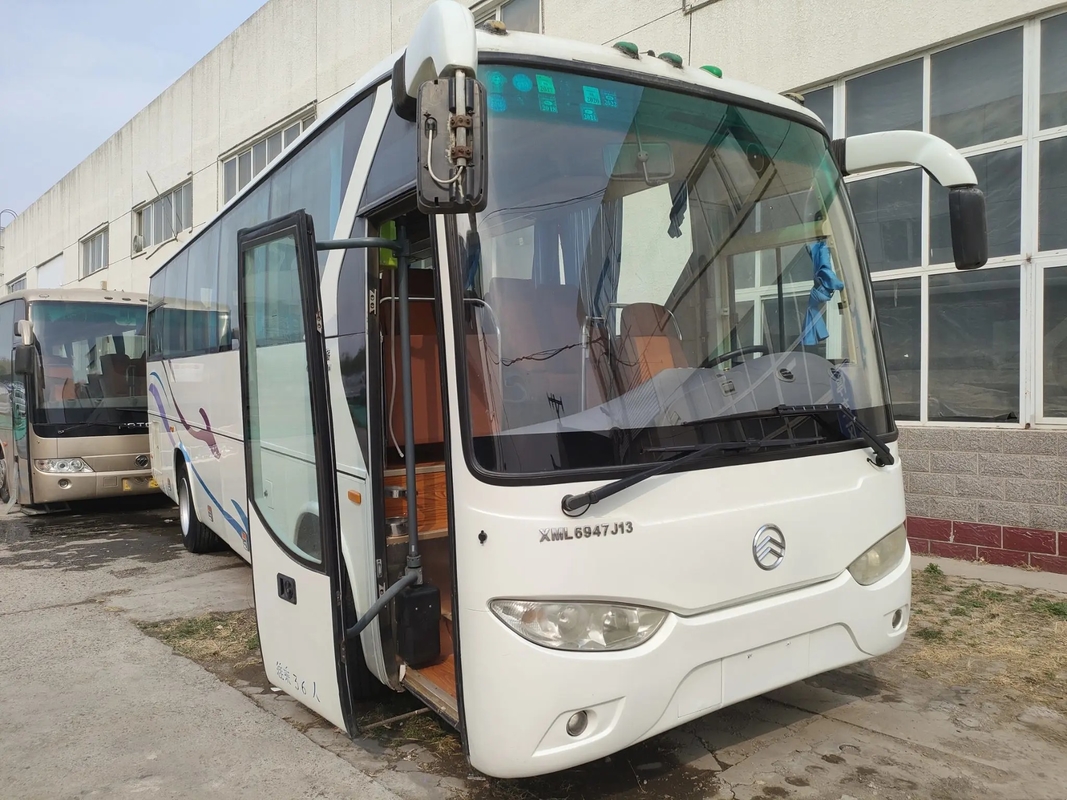 Dragão dourado usado XML9647 da disposição LHD/RHD dos assentos do condicionador de ar 2+2 do assoalho dos assentos diesel dos treinadores 36 bom
