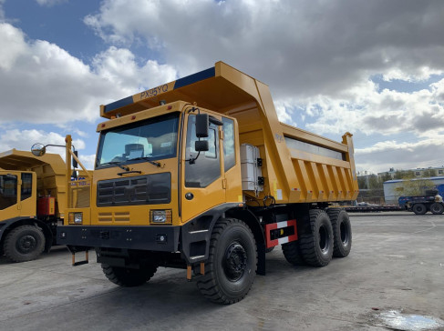 Da movimentação completa RÁPIDA do motor 530hp 6×6 de Weichai da caixa de engrenagens do caminhão basculante PX95 táxi reversível de mineração do offset do Largo-corpo