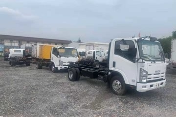 Carga usada de ISUZU Lorry Truck Multi Leaf Springs dos caminhões de luz 10 da mão esquerda da movimentação da luz toneladas de caminhão da carga