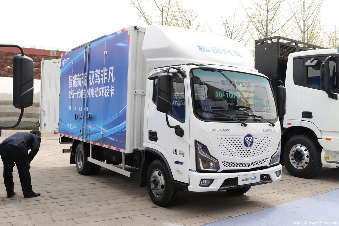 Novo veículo elétrico de energia pura Foton 4 * 2 Drive Mode Light Van Truck 280km