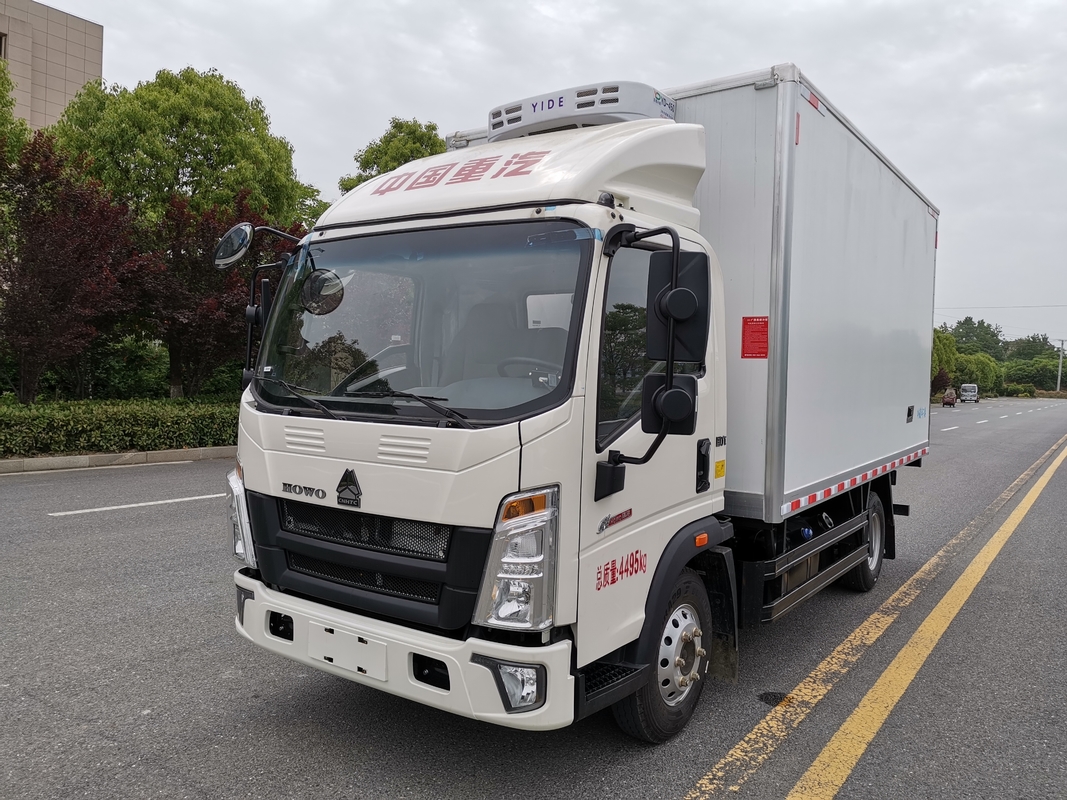 160hp caminhão com refrigeração Howo 18 Cubic Van Weichai motor 4 * 2 modo de condução