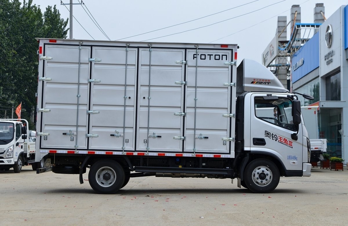 Foton Cargo Usados caminhões de carga leve 4,14 metros de comprimento caixa de pneus traseiros duplos