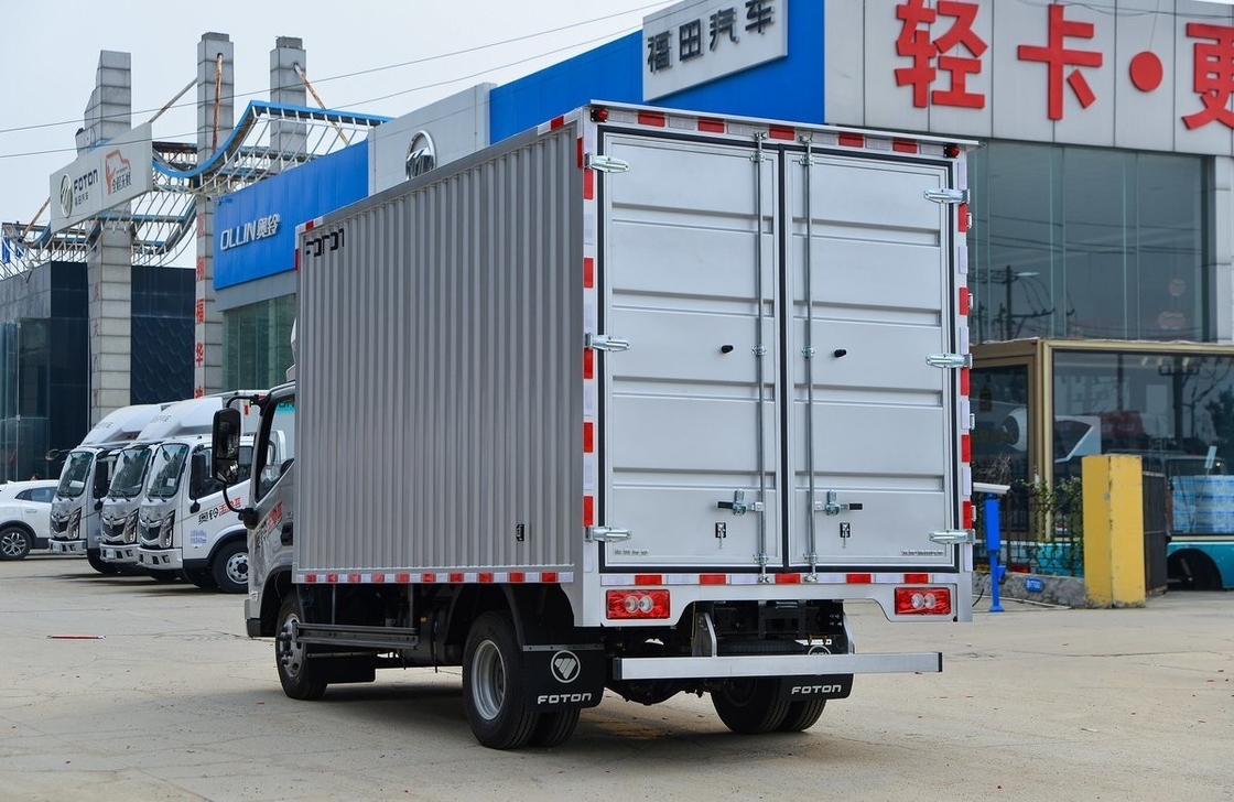 Foton Cargo Usados caminhões de carga leve 4,14 metros de comprimento caixa de pneus traseiros duplos