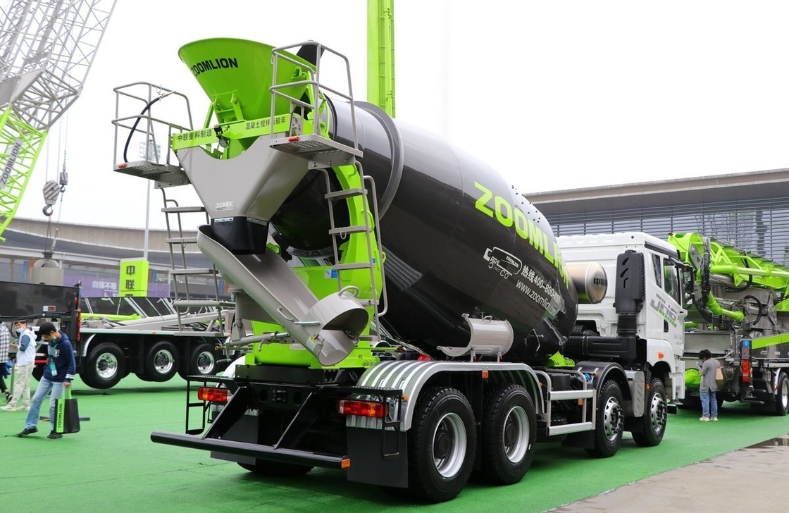 Euro 5 Jiefang camião de mistura de betão usado 320hp 8*4 modo de condução 8 cúbicos 12 pneus