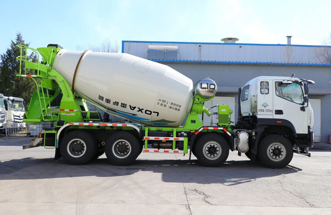 Mixer de marca chinesa 8*4 Ready Mix Caminhão de concreto 350hp Euro 6 Direção à esquerda