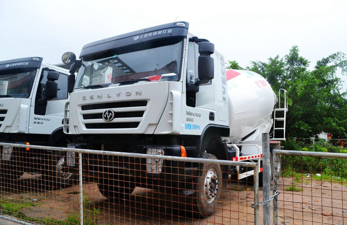 O caminhão pequeno 5 do misturador concreto de Hongyan 6*4 10 pneus cúbicos com condução à esquerda Euro 4