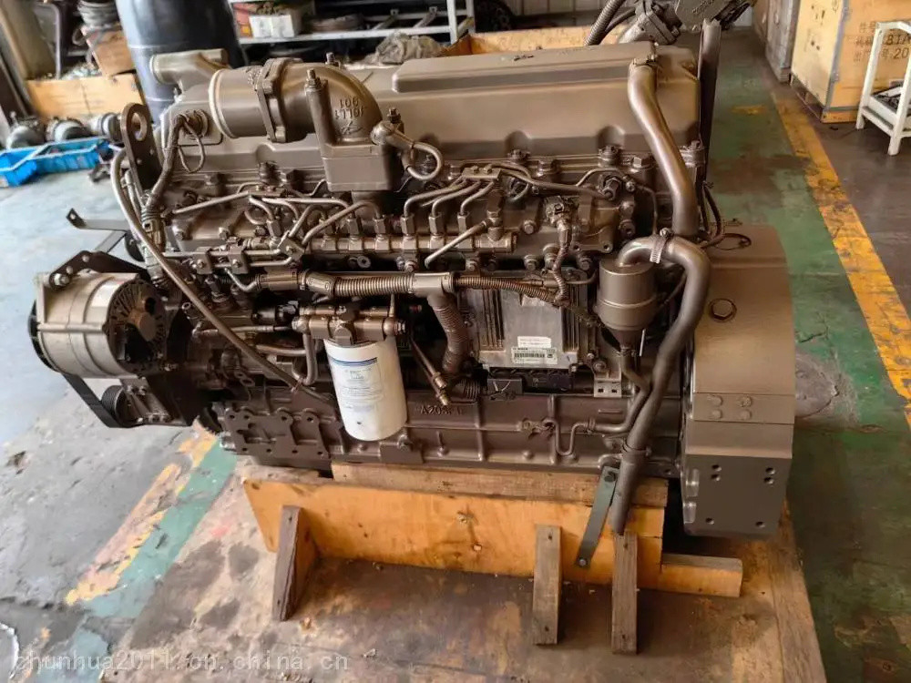 Peças sobressalentes de autocarro de segunda mão YuChai6L260-42 Motor Euro 4 Diesel 260 cavalos de potência máxima
