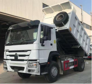 Howo Trucks For Sale Gana Carregamento 16 toneladas 300hp Muito potente Direção esquerda Euro 2
