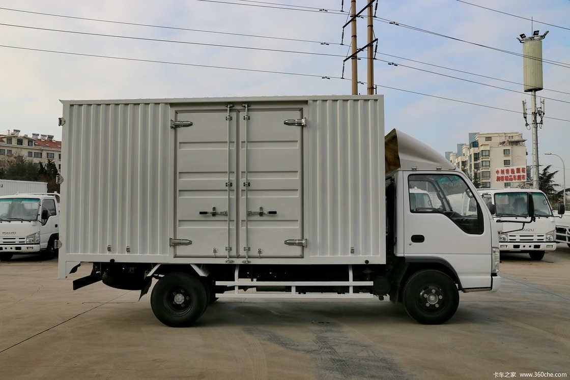 Camião de carga de 15 toneladas Euro 4 Isuzu 4 × 2 Van Camião de caminhão de caminhão 6 Pneus Multi Leaf Springs 35 caixa cúbica